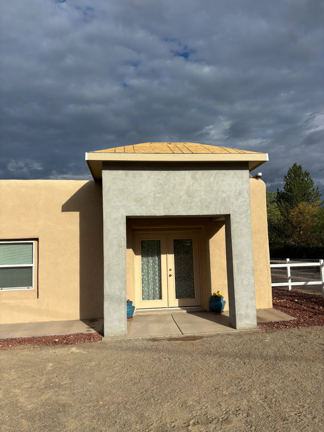 Completed stucco entryway