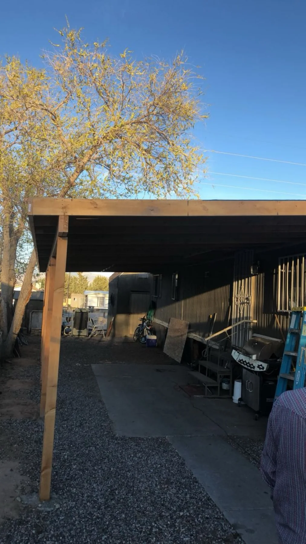 Large covered patio roof with wide-span structure